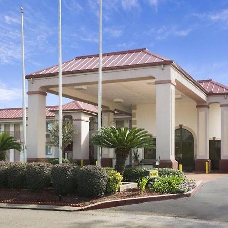 Super 8 By Wyndham Baton Rouge/I-12 Hotel Exterior foto