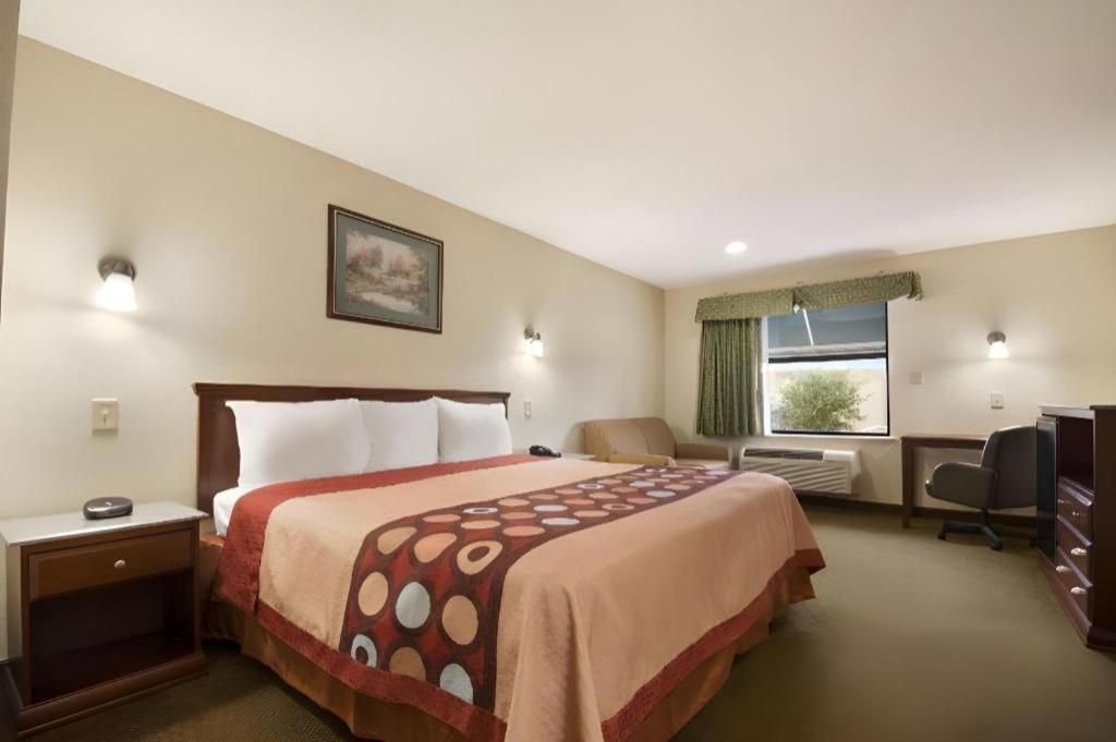 Super 8 By Wyndham Baton Rouge/I-12 Hotel Exterior foto
