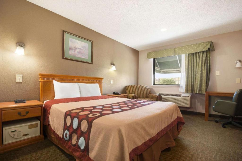 Super 8 By Wyndham Baton Rouge/I-12 Hotel Exterior foto